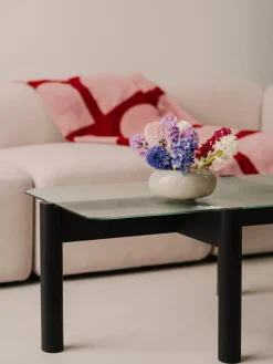 Mesa de centro de madera de haya con tablero de cristal Kob