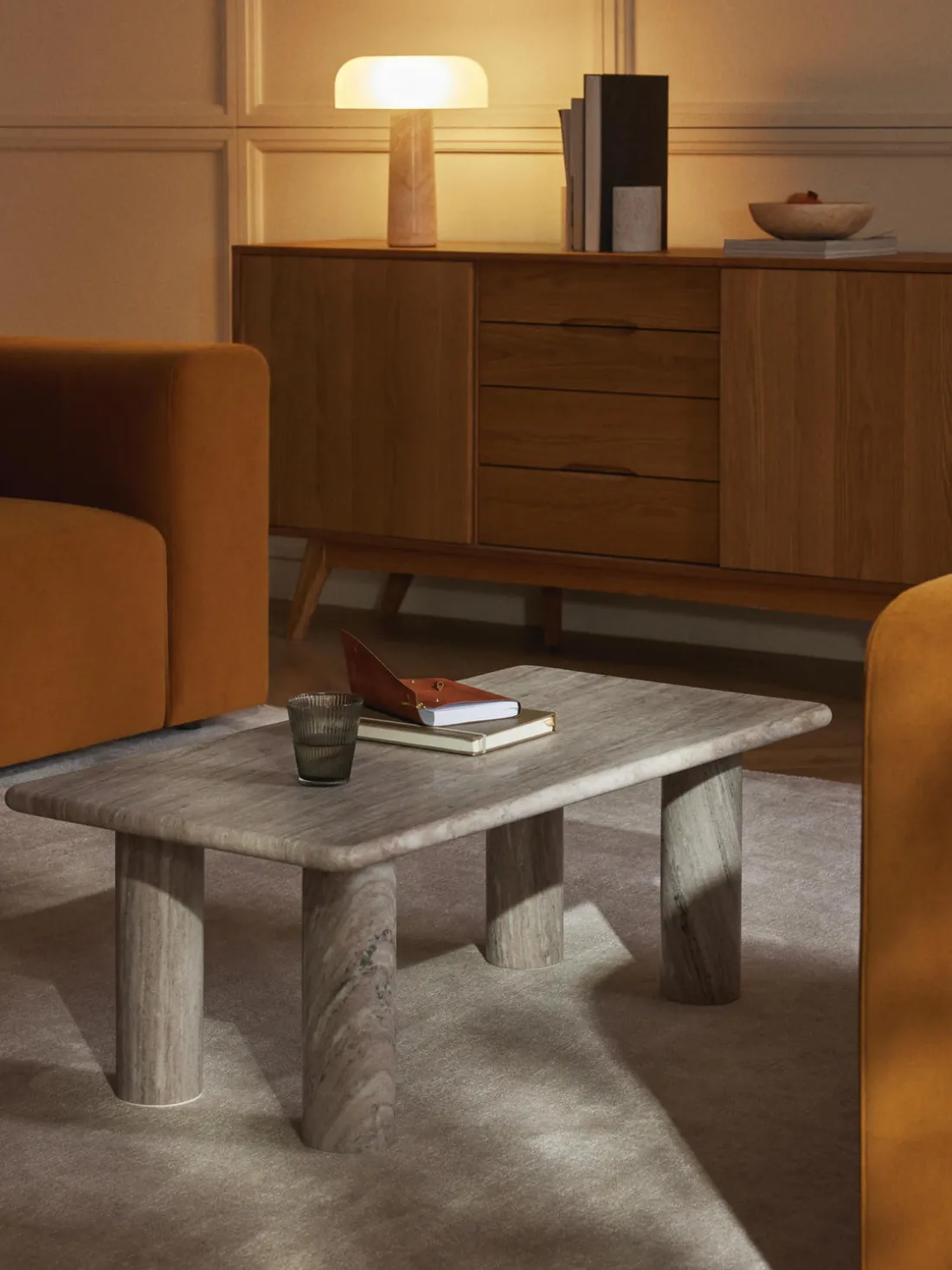 Mesa de centro de mármol Mabel