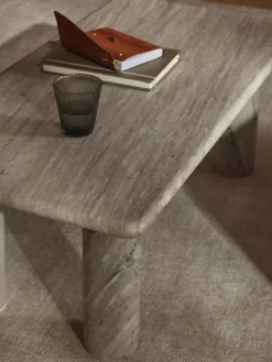 Mesa de centro de mármol Mabel