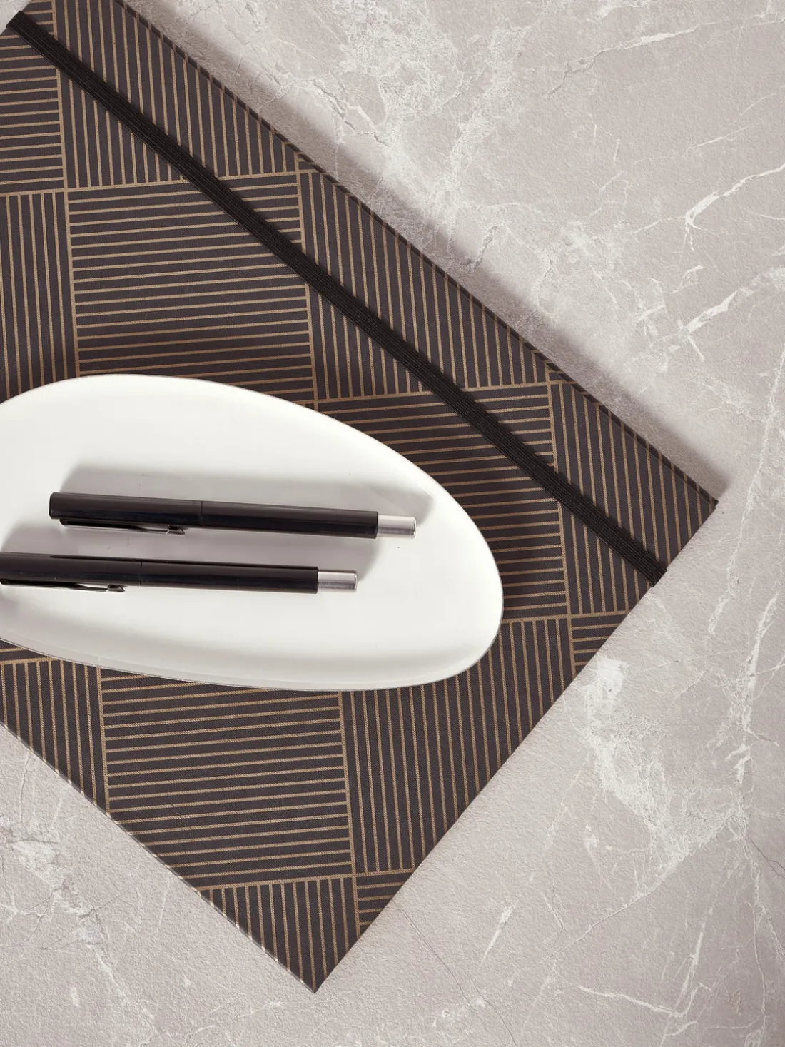 Mesa de centro en look travertino Lesley