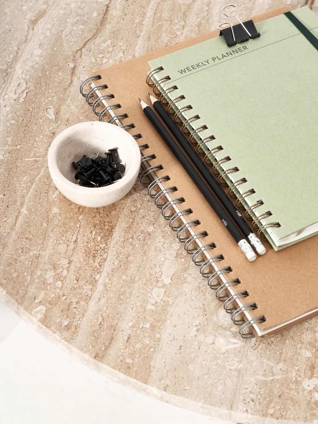 Mesa de centro redonda de travertino Marisa