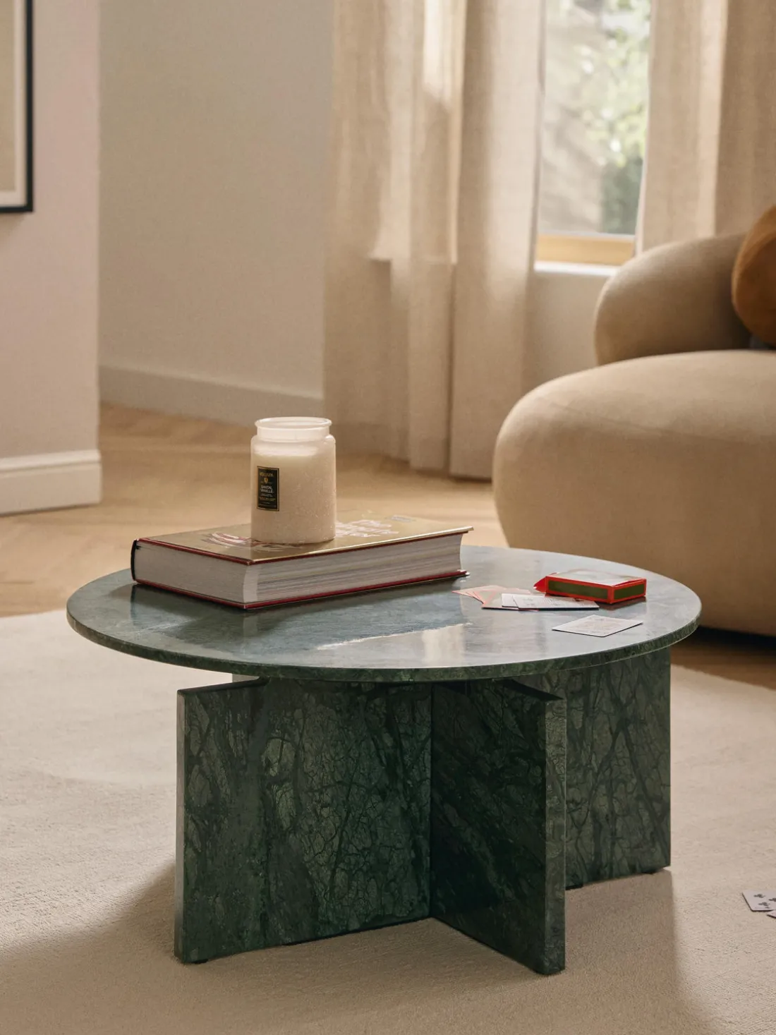 Mesa de centro redonda de mármol Marisa