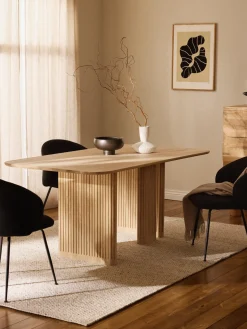 Mesa de comedor de madera de roble Jolka, tamaños diferentes