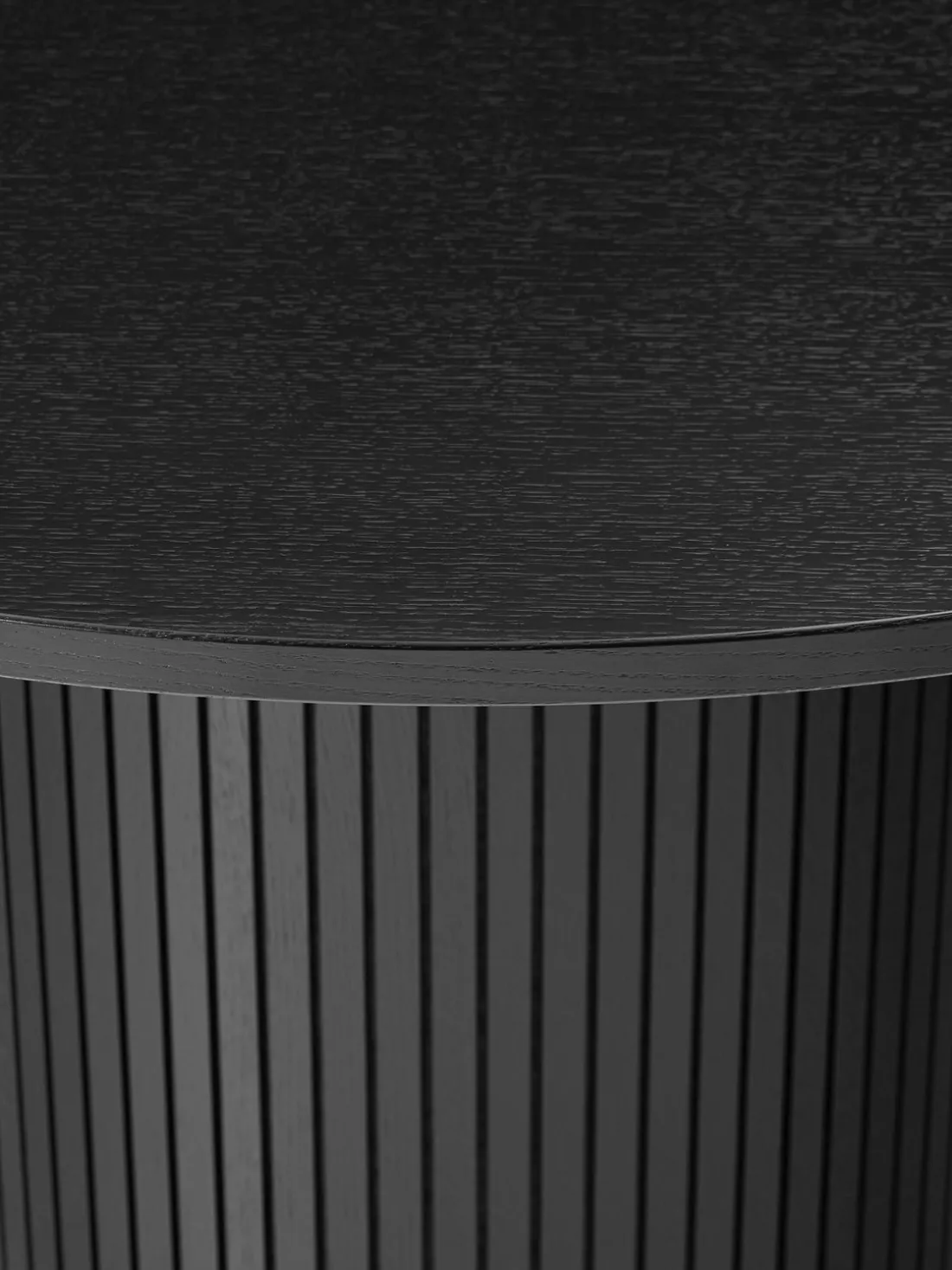 Mesa de comedor extensible acanalada Filo, 120 - 160 x 75 cm