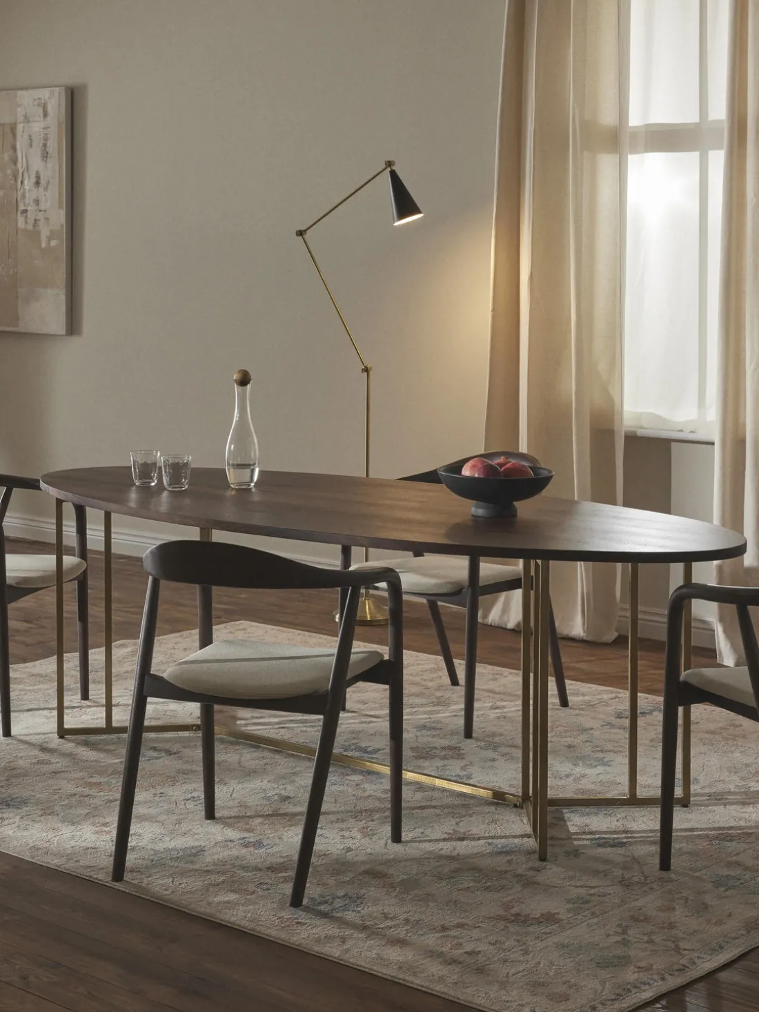 Mesa de comedor ovalada de madera de mango Luca, tamaños diferentes