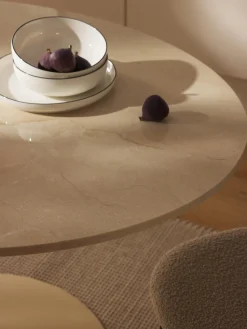 Mesa de comedor ovalada de mármol Miley, 120 x 90 cm