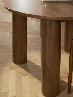 Mesa de comedor redonda de madera de roble Ohana, tamaños diferentes