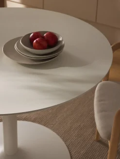 Mesa de comedor redonda Menorca, tamaños diferentes