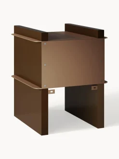 Mesilla de noche con elementos de metal Rami