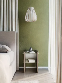 Mesilla de noche con elementos de metal Rami