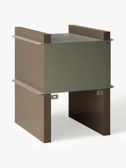 Mesilla de noche con elementos de metal Rami