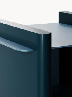 Mesilla de noche con elementos de metal Rami