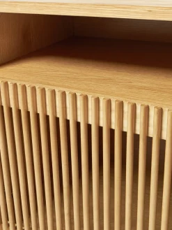 Mesita de noche de madera de roble Beyla