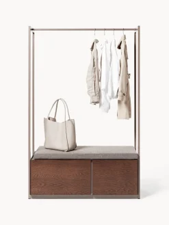 Perchero de madera Larsen