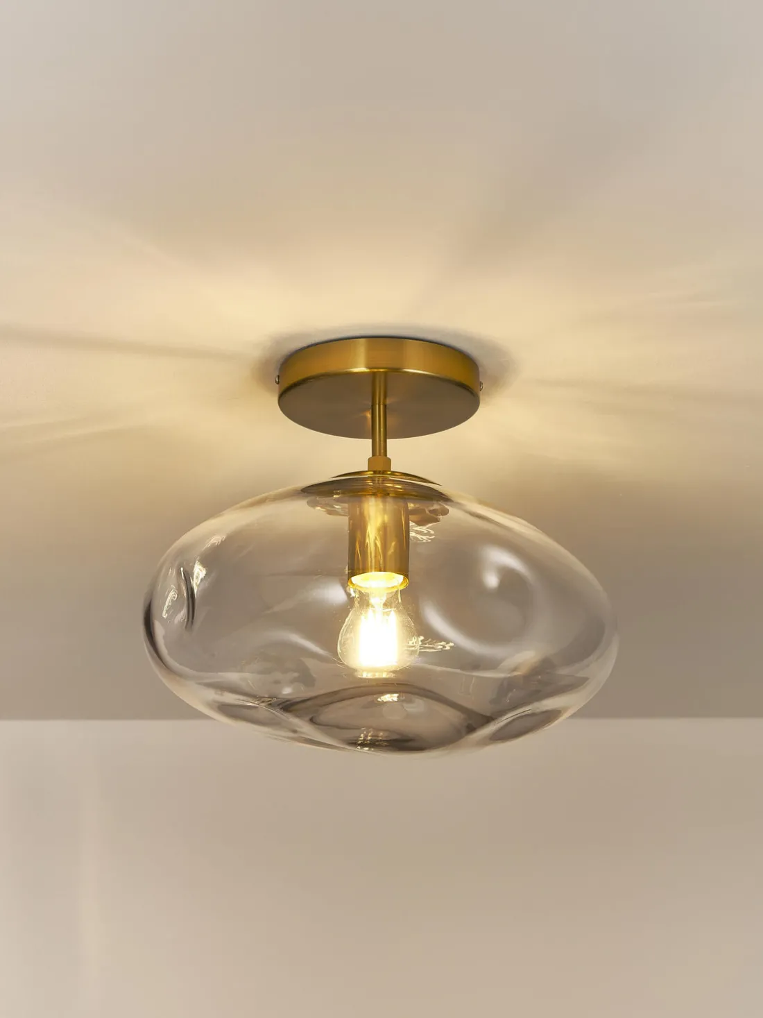 Plafón de vidrio Amora