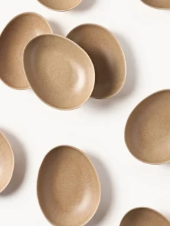 Platos hondos artesanales de forma orgánica Macey, 4 uds.