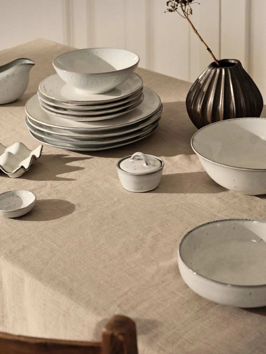 Platos llanos artesanales Nordic Sand, 4 uds.