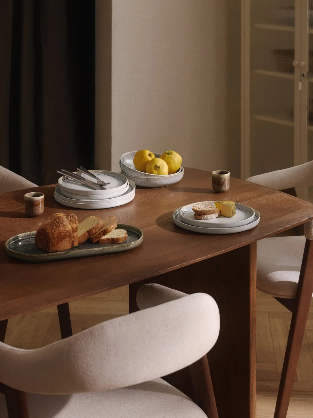 Platos llanos artesanales con esmalte reactivo Danza, 4 uds.