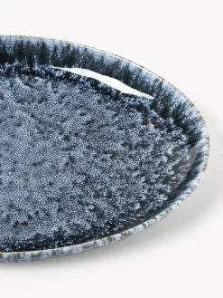 Platos llanos artesanales de forma orgánica Macey, 4 uds.