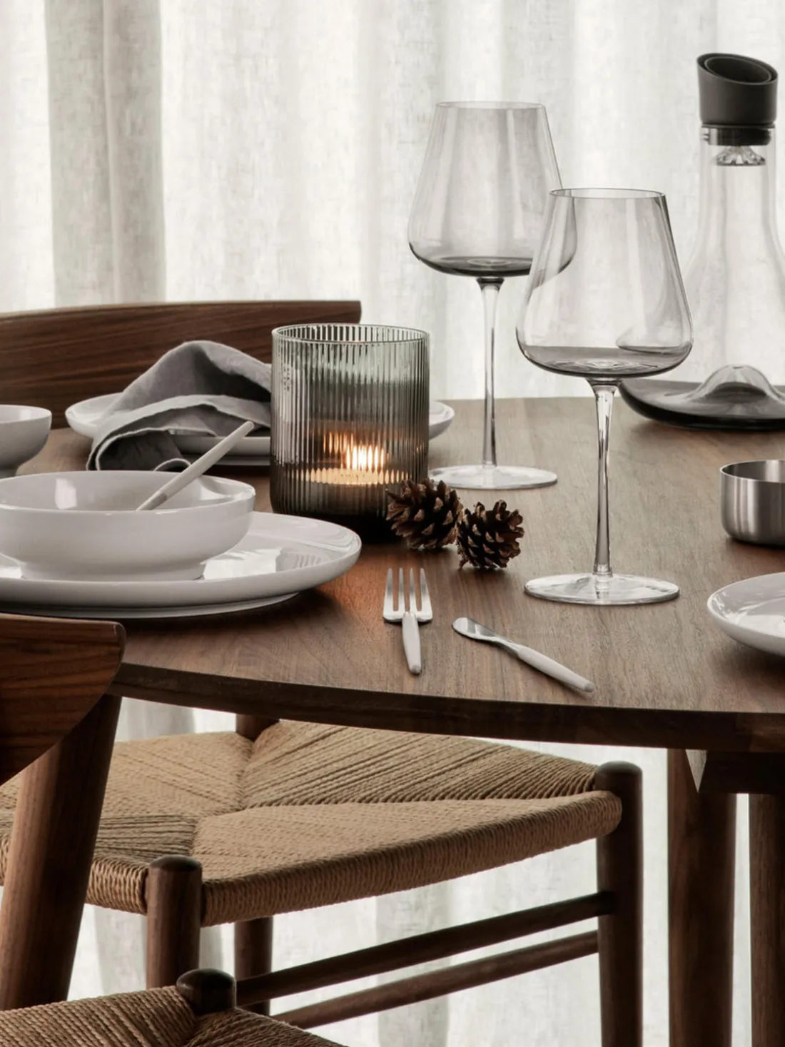 Portavelas de vidrio con relieves Ven, 16 cm