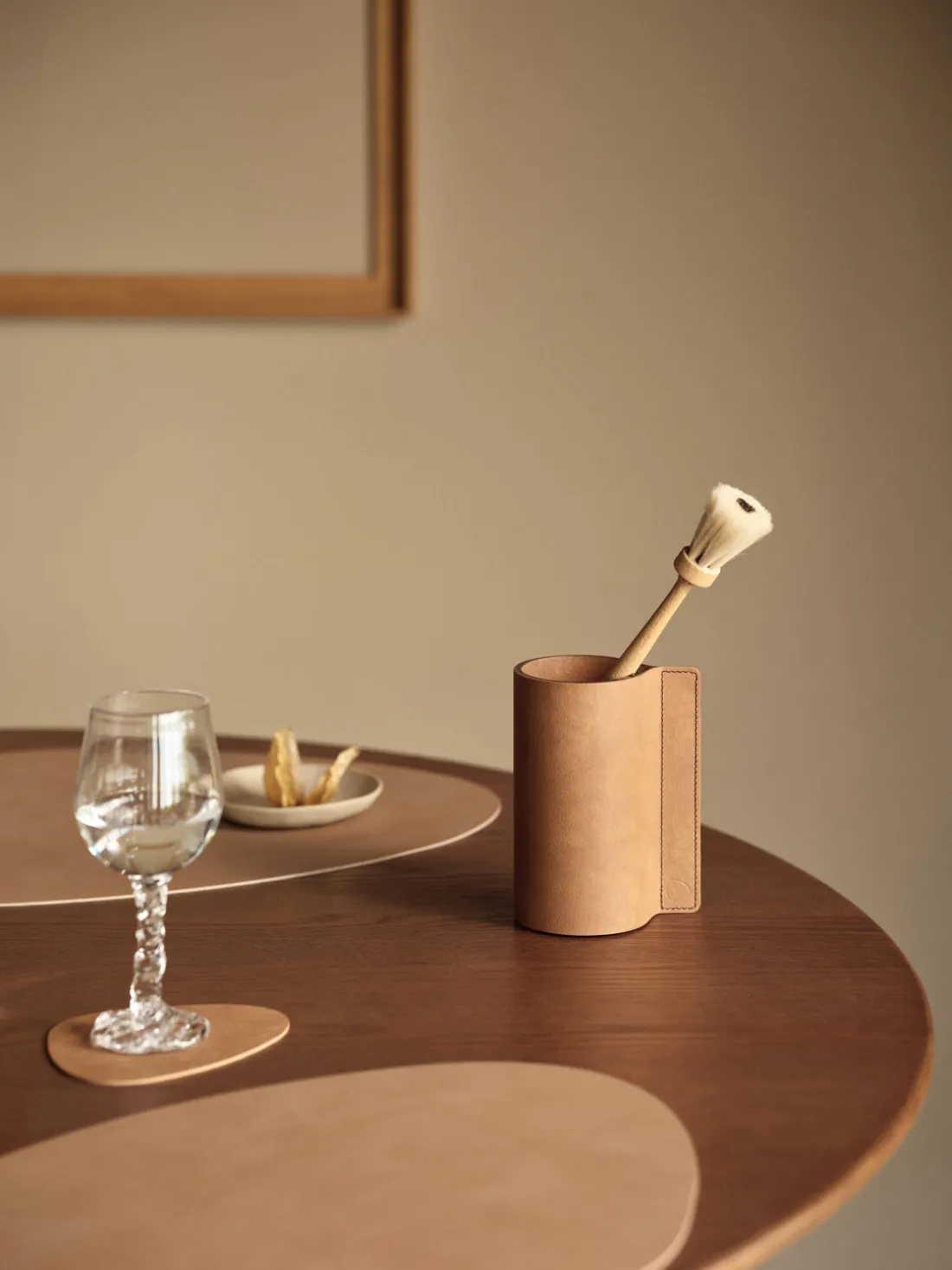 Posavasos asimétricos de cuero Curve, 4 uds.