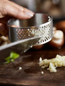 Prensa de ajos Singles Matt