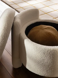 Puf de borreguillo con espacio de almacenaje Benji