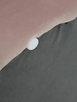 Puf de terciopelo Daisy