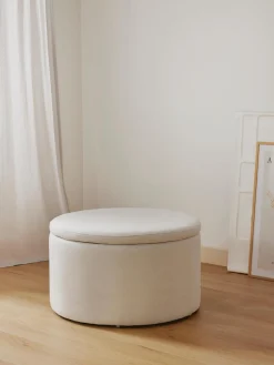 Puf grande tapizado con espacio de almacenamiento Alida
