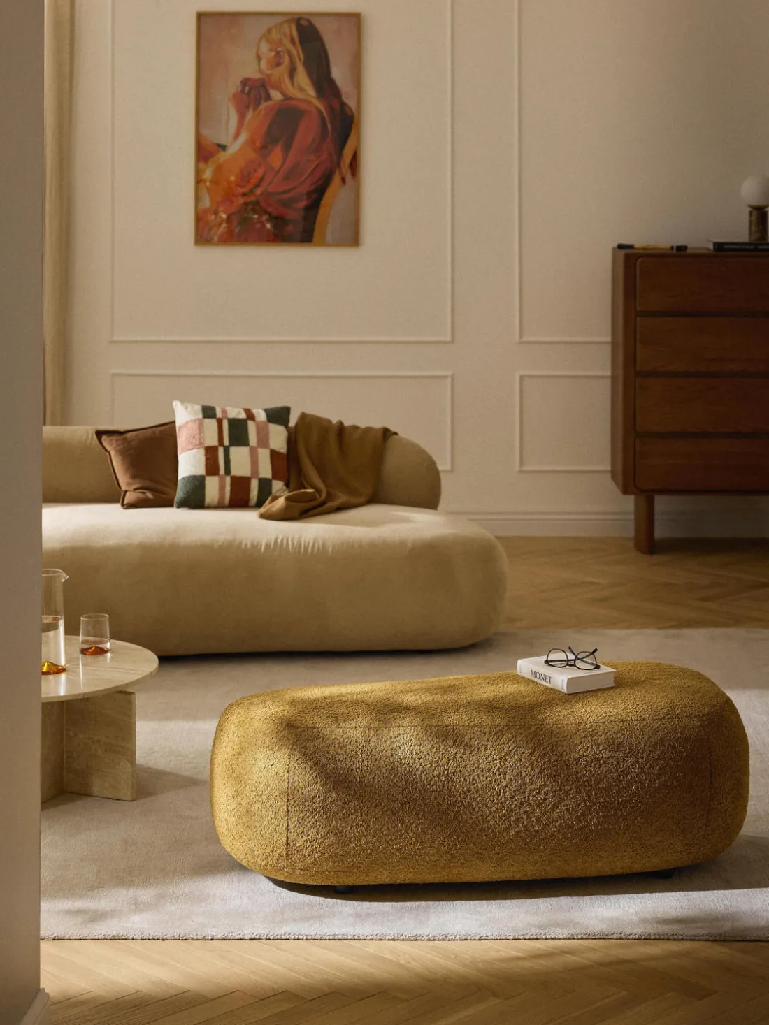 Puf reposapiés grande de borreguillo bouclé Alba