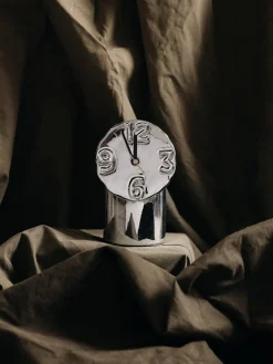 Reloj de cerámica artesanal con cromo Retro