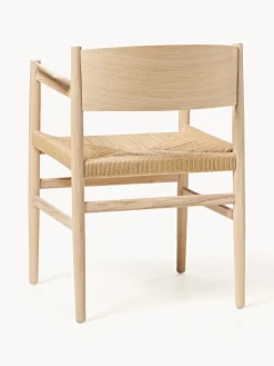Silla artesanal de madera y mimbre con reposabrazos Nestor