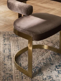 Silla cantilever tapizada Gianni