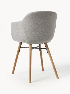 Silla con asiento estrecho y reposabrazos Fiji