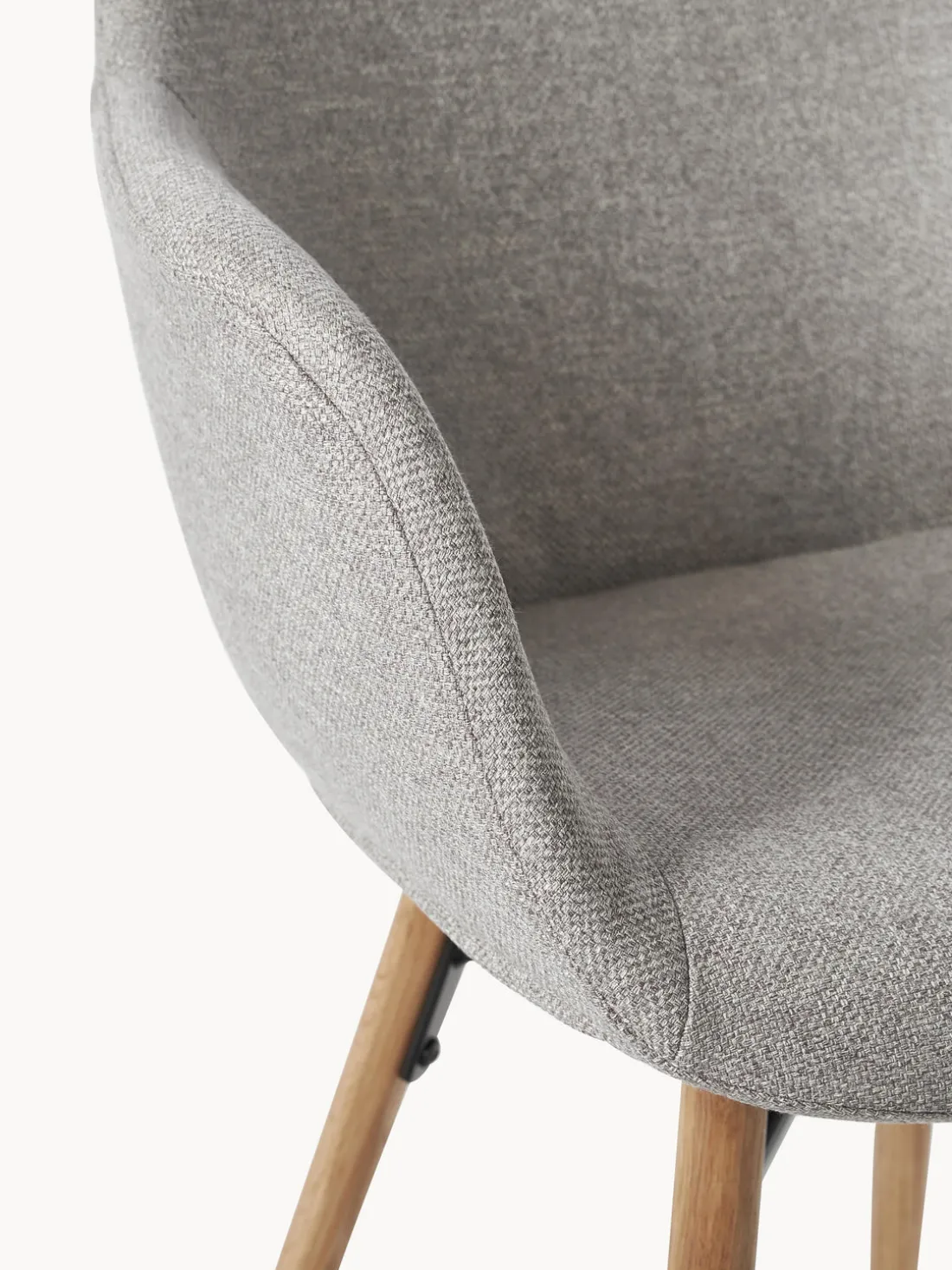 Silla con asiento estrecho y reposabrazos Fiji