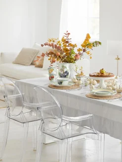 Silla con reposabrazos de diseño Louis Ghost