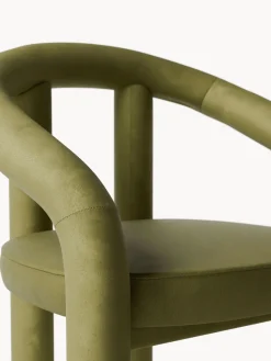 Silla con reposabrazos de terciopelo Calan