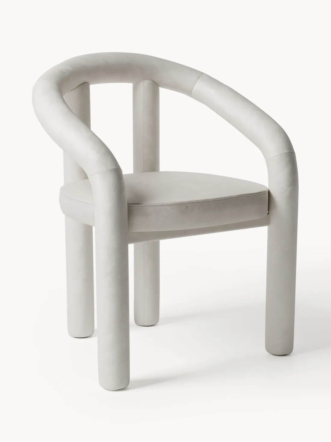 Silla con reposabrazos de terciopelo Calan