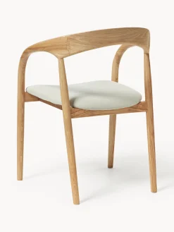Silla con reposabrazos de madera de fresno y asiento tapizado Camille