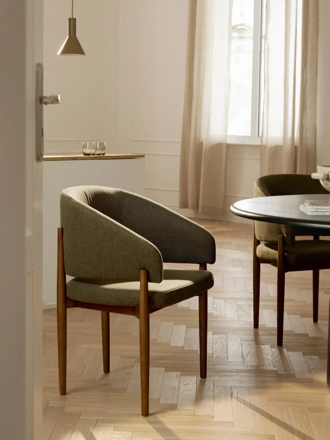 Silla con reposabrazos Nemo