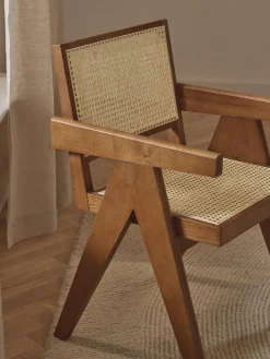 Silla con repozabrazos de tejido vienés Sissi