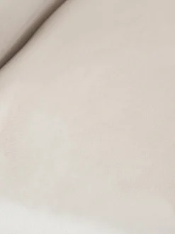 Silla con resposabrazos en terciopelo Ava