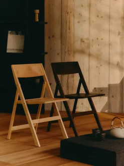 Silla de comedor plegable de madera de abedul Flat