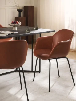 Silla de cuero sintético con reposabrazos Fiji