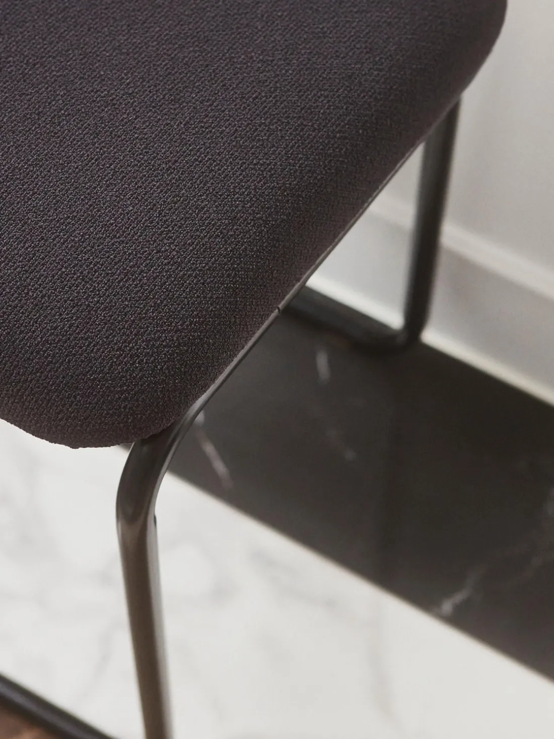 Silla de metal Angui