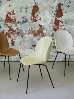 Silla de plástico Beetle