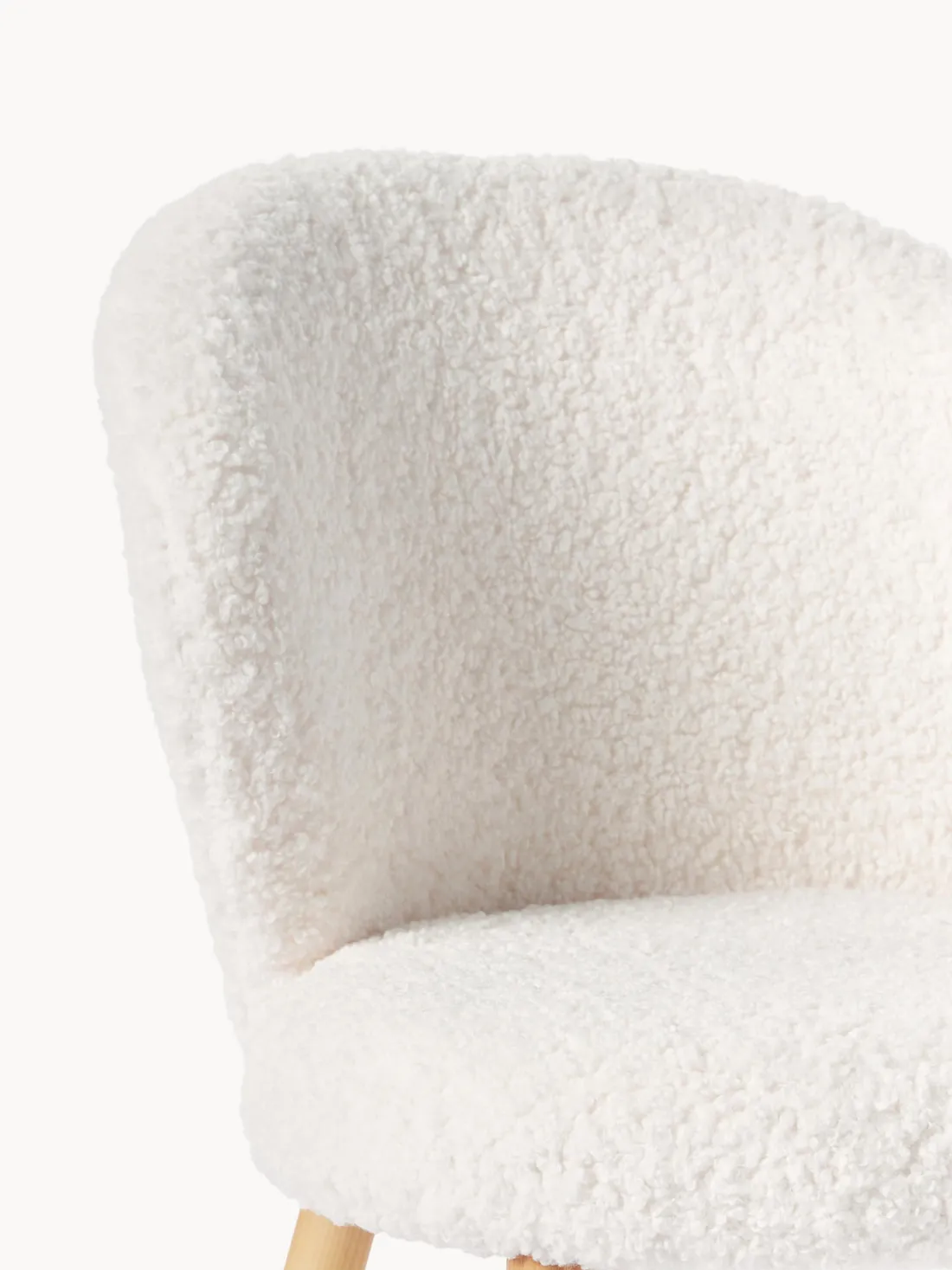 Silla tapizada en borreguillo Serena