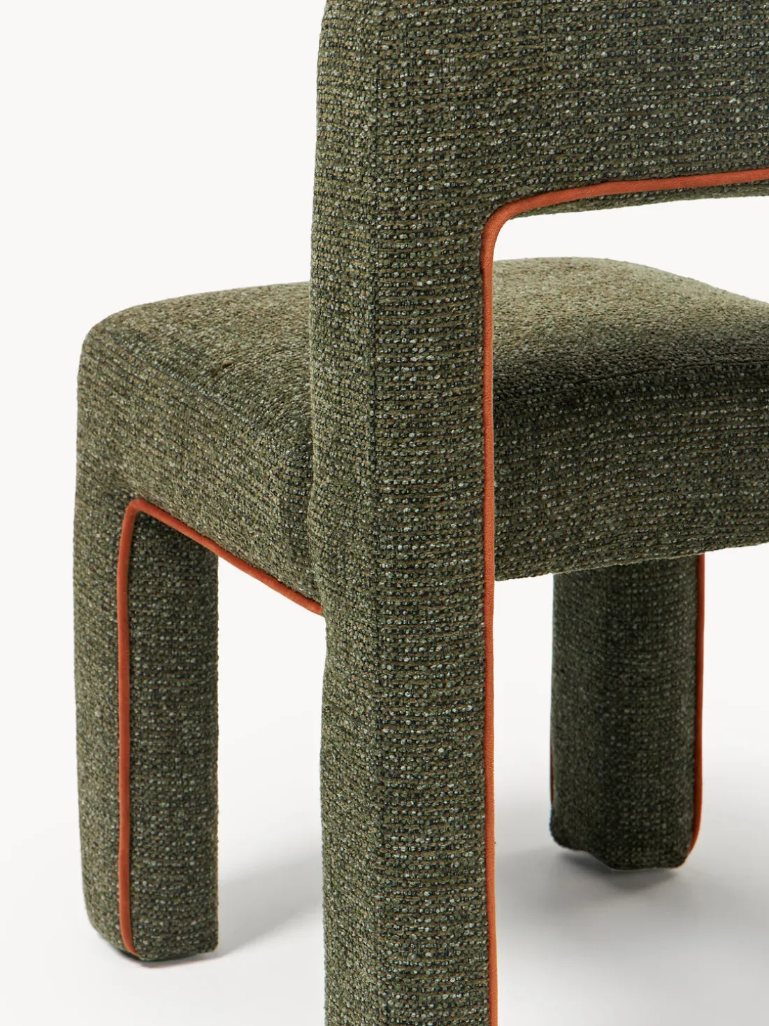 Silla tapizada en tejido bouclé Ana