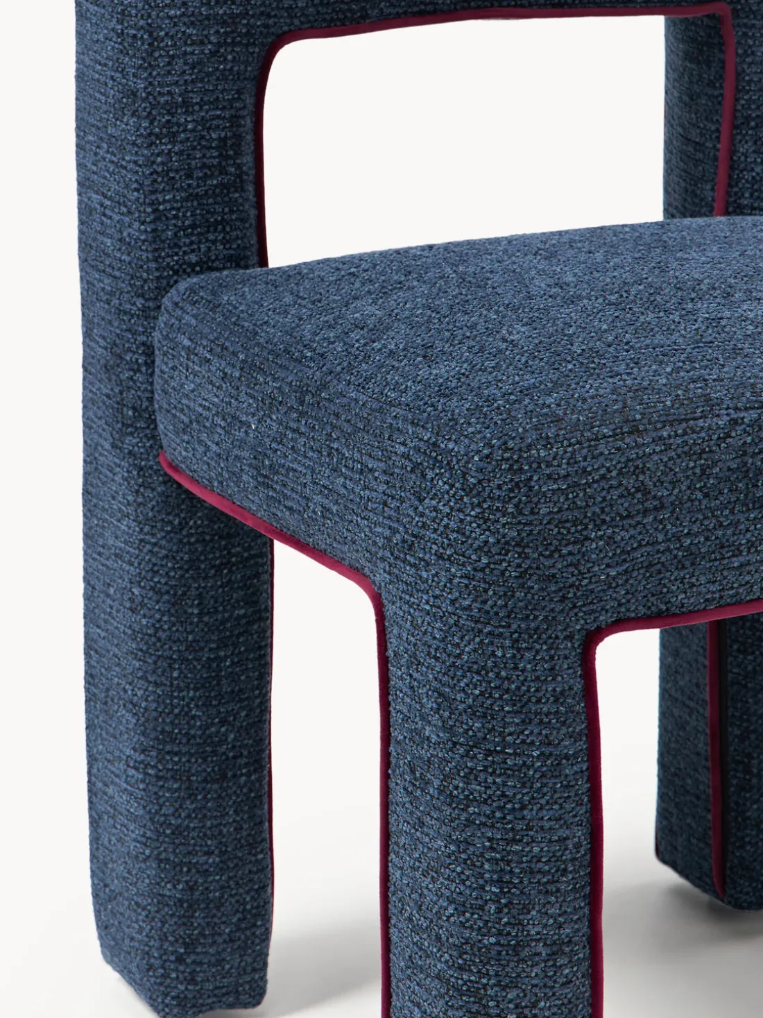 Silla tapizada en tejido bouclé Ana