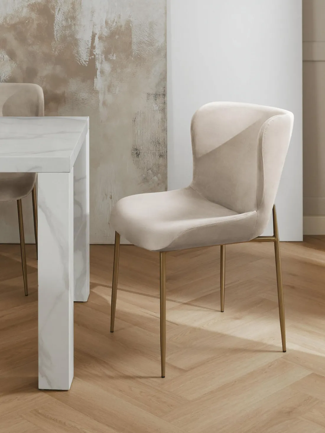 Silla tapizada en terciopelo Tess